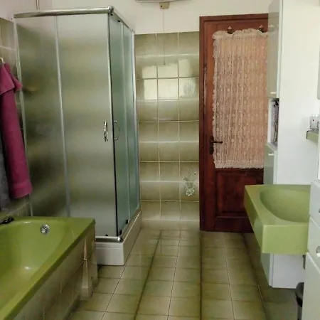 Lulu Apartment *